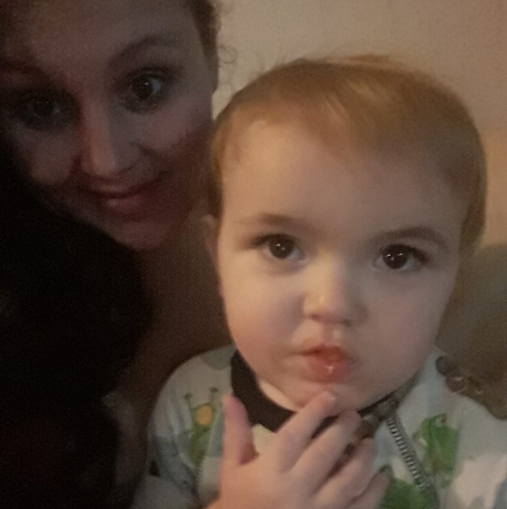 Meet your Posher, Angela